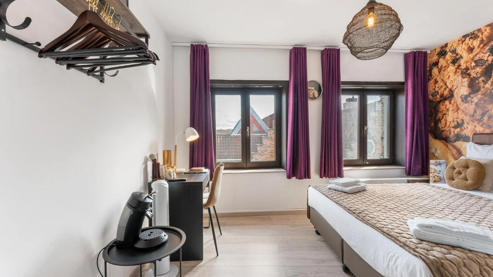 The Chocolate Suites Μπριζ 2*,