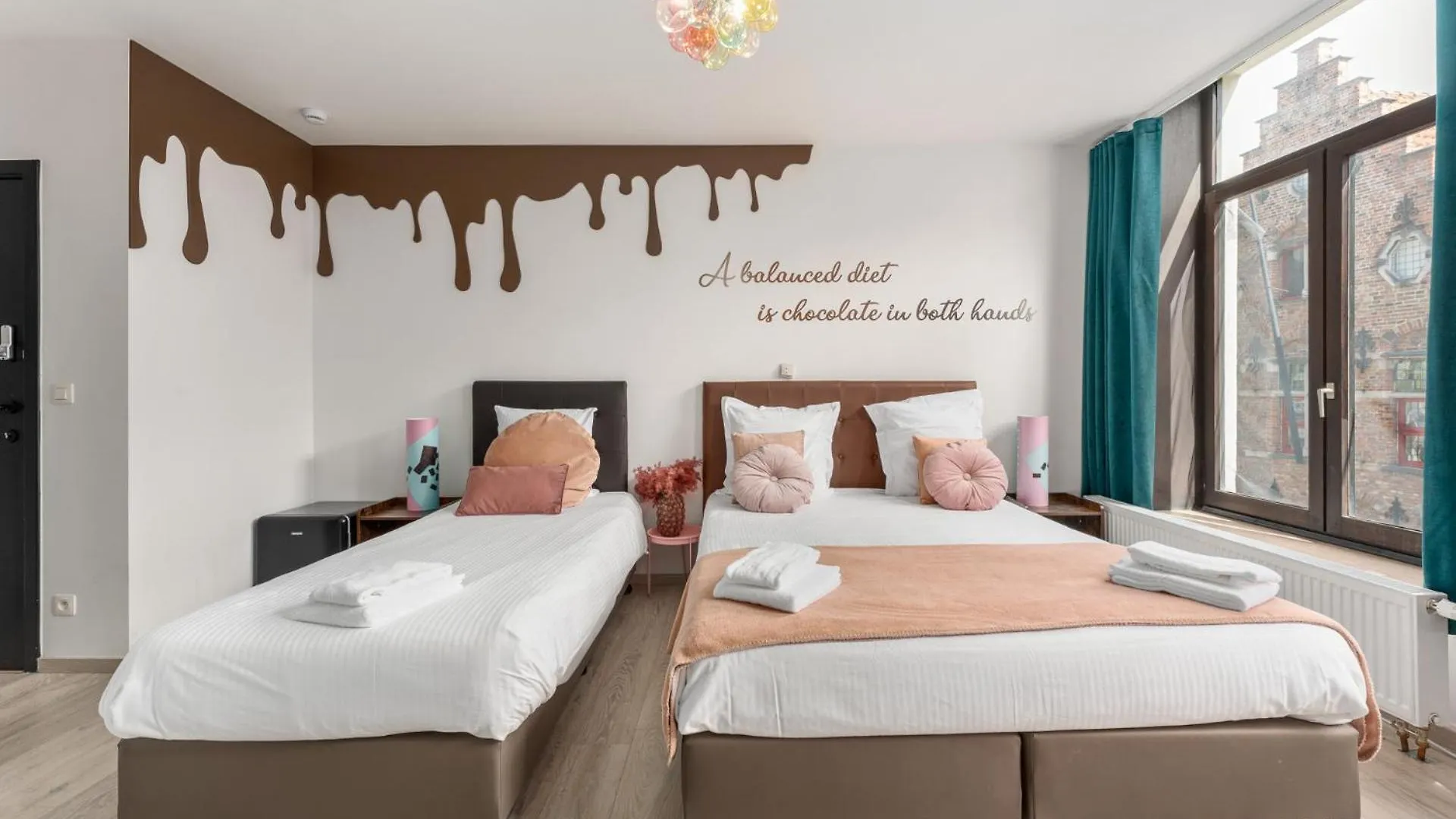 The Chocolate Suites Μπριζ Πανσιόν