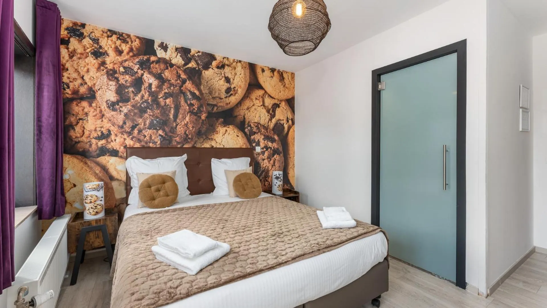 The Chocolate Suites Bruges Guest house